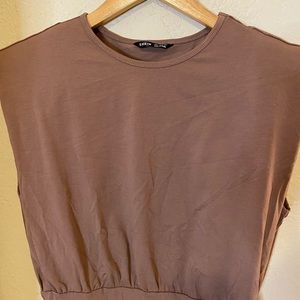 coffee color maternity dress no details has shoulder pads this season's style